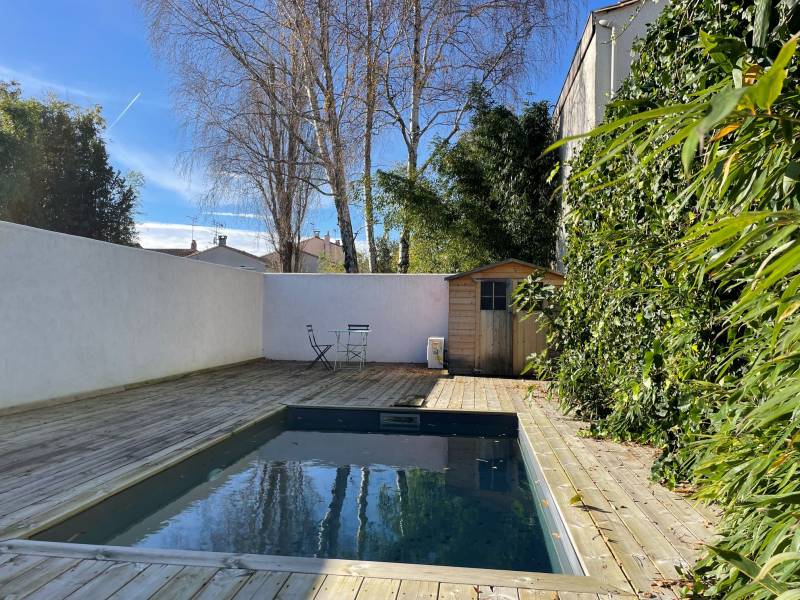 Maison de ville entièrement rénovée avec jardin et piscine La Teste de Buch  
