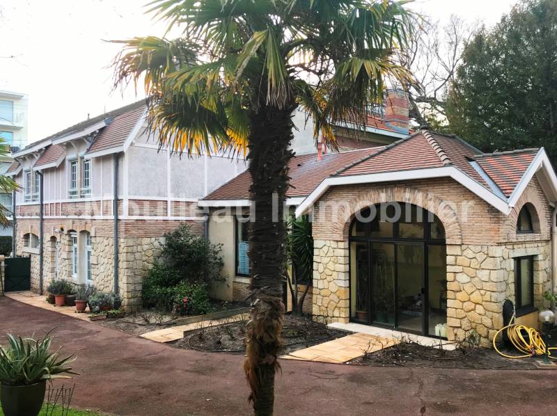 à acheter propriété à Arcachon 
