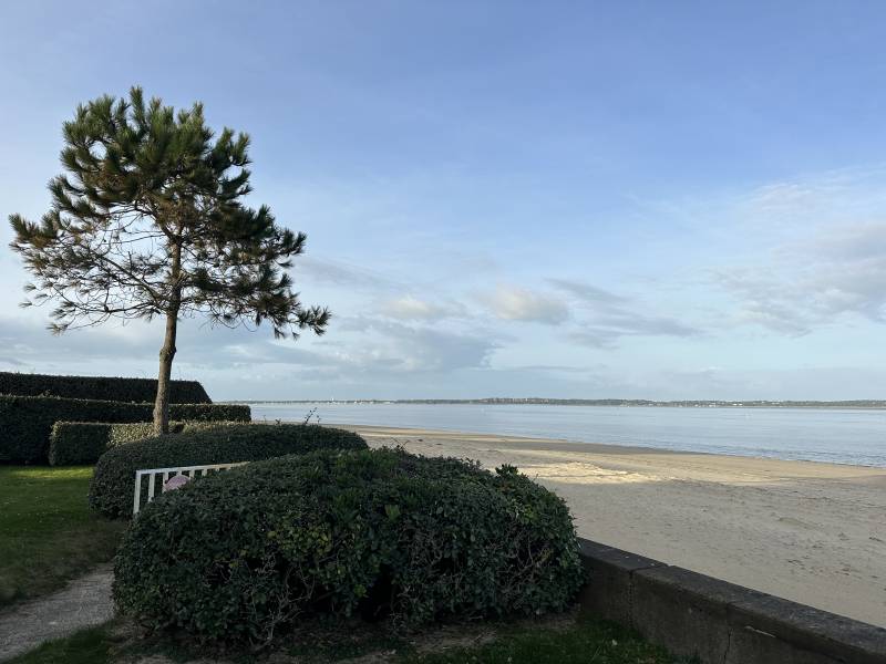 Face à la mer, l'appartement de type 2 cabine