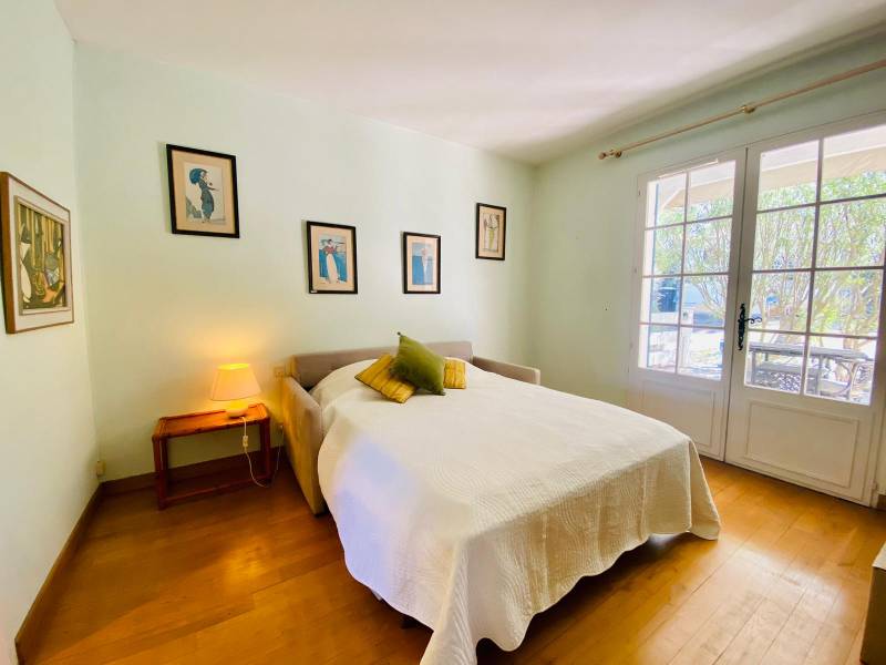 Villa de charme avec une belle terrasse dans un quartier prisé d'Arcachon